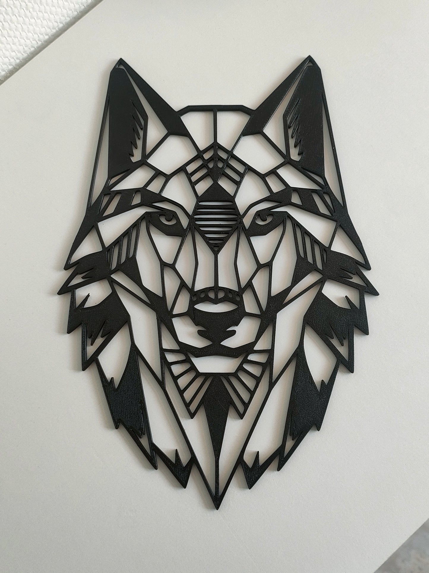 Décoration Murale Tête de Loup Géométrique