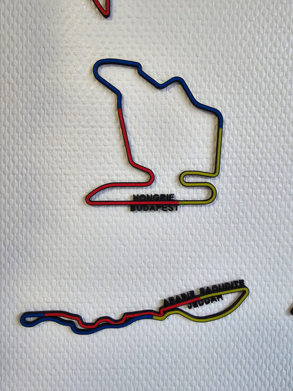 Lot de 24 circuits de Formule 1 en couleurs, Déco murale circuit F1, mural, Tracé circuit F1, saison 2024, sport automobile, sport moto, wall art. 3D