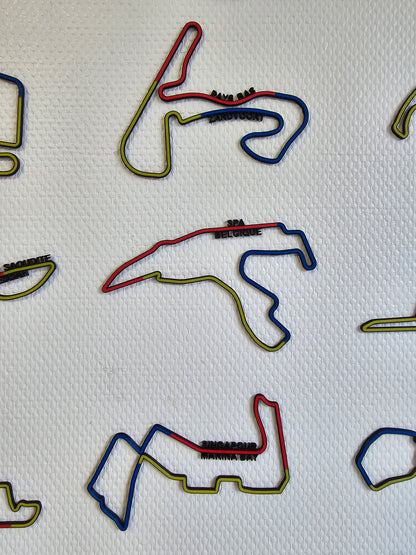 Lot de 24 circuits de Formule 1 en couleurs, Déco murale circuit F1, mural, Tracé circuit F1, saison 2024, sport automobile, sport moto, wall art. 3D